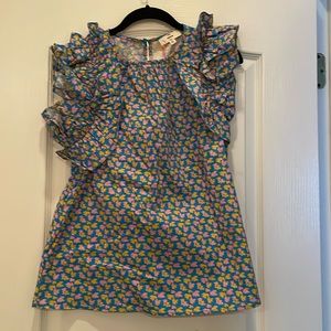 Cotton floral blouse.